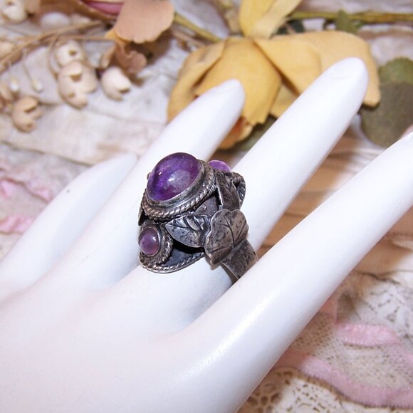 Made in Mexico Mexican Sterling Silver Amethyst Poison Ring - Adjustable 6 - Picture 4 of 9